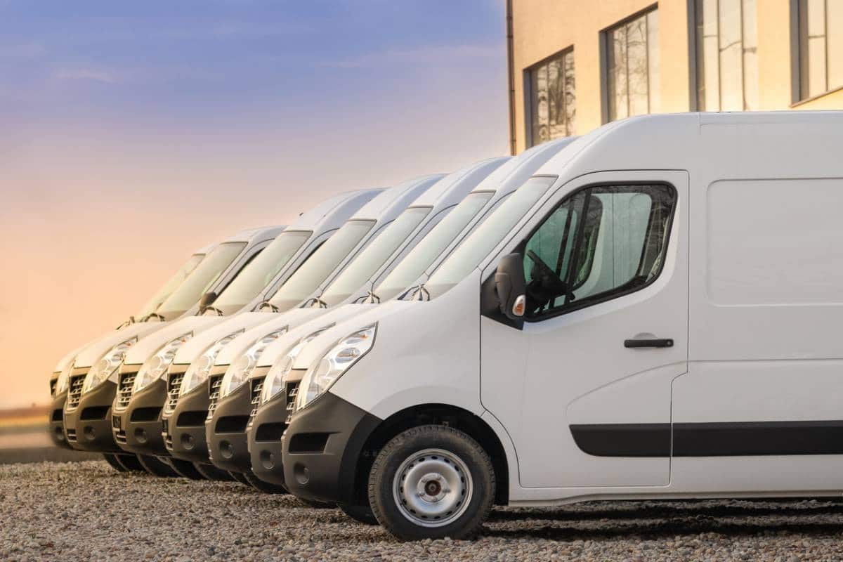 Comment bien choisir une camionnette de location pour un déménagement à Liège
